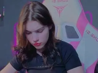 Sophieskyangel  live sex cam