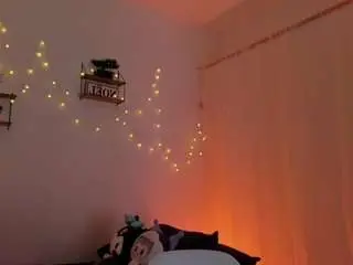 Tamara-aluna  live sex cam