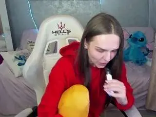 Kiragray  live sex cam