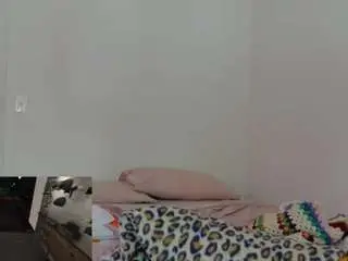 Mimimocha  live sex cam