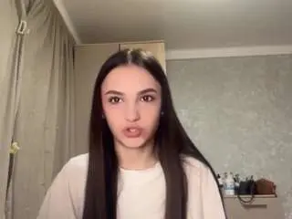 Yaekohanses  live sex cam