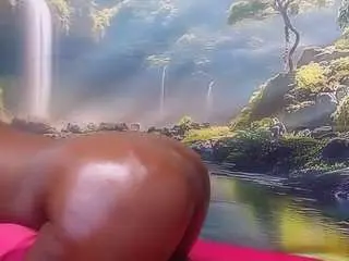 Bleachedbuniie  live sex cam