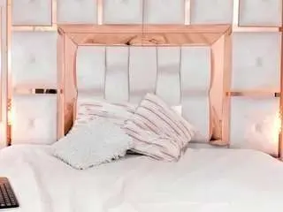 Carlee-jones  live sex cam