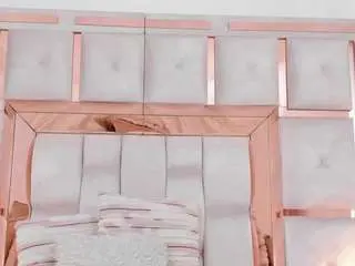 Carlee-jones  live sex cam