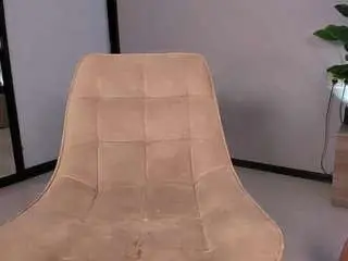 Creamiebabe  live sex cam