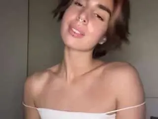 Doreathamoffa  live sex cam