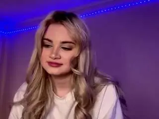 Antoinetteelhassan  live sex cam