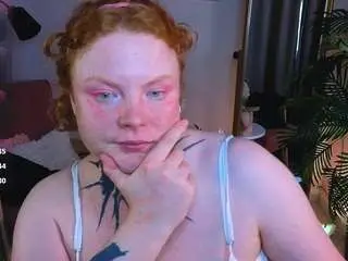 Cassieredkiss  live sex cam
