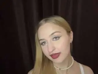 Clarissahaglund  live sex cam