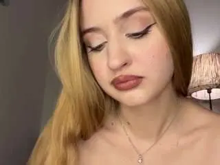 Clarissahaglund  live sex cam