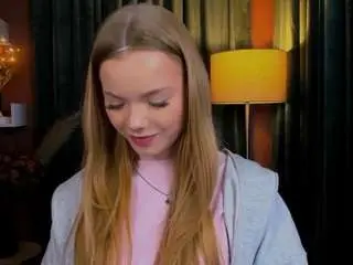 Maddy-moah  live sex cam