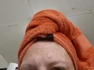 Missprettiekittie  live sex cam