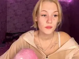 Opalkieft  live sex cam