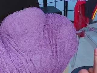 Rainy-storm  live sex cam