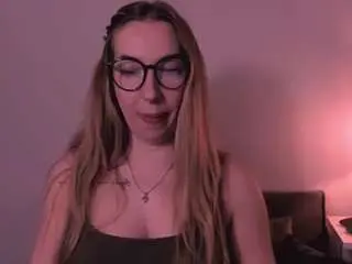 Ariagntle  live sex cam
