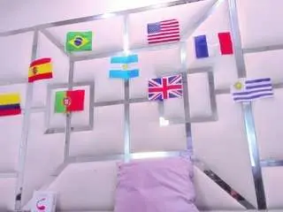 Issysleblanc  live sex cam