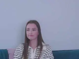 Janettrathfon  live sex cam