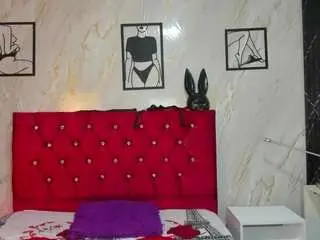 Sharlotshh1  live sex cam
