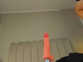 Susan-beck  live sex cam