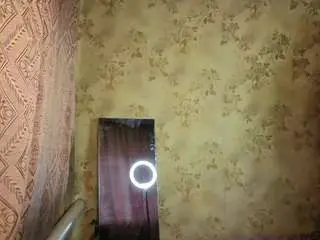 Bettebirk  live sex cam