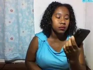 Divinaqueen  live sex cam