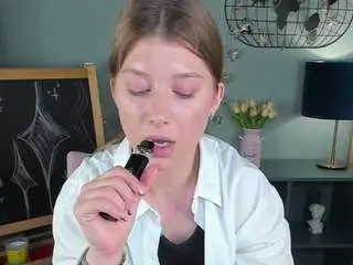 Katymeaw  live sex cam