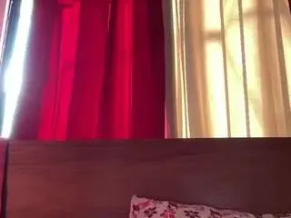 Saucyslimz  live sex cam