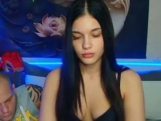 Serenalovesryan  live sex cam