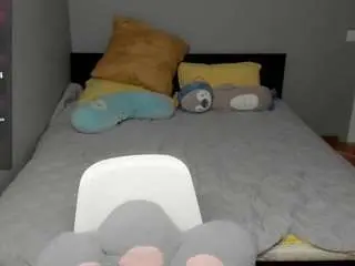 Starlight-2001  live sex cam