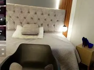 Agatathompson  live sex cam