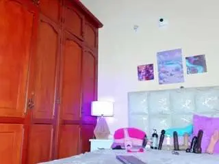 Lency-rose  live sex cam