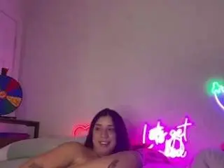 Loveznina  live sex cam
