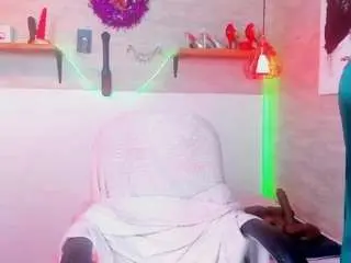 Maturepure  live sex cam