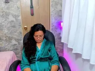 Maturepure  live sex cam