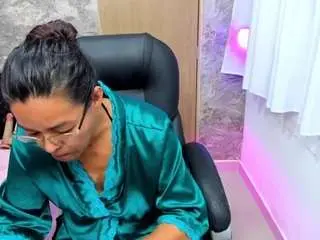 Maturepure  live sex cam