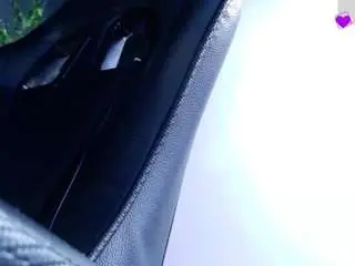 Miiastonnee  live sex cam