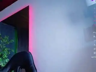 Miiastonnee  live sex cam