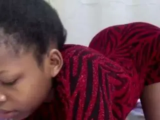 Queen-sasha  live sex cam