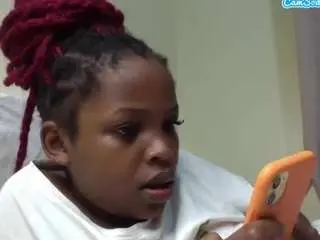 Queen-sasha  live sex cam