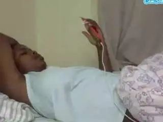 Queen-sasha  live sex cam