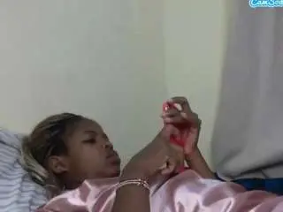 Queen-sasha  live sex cam