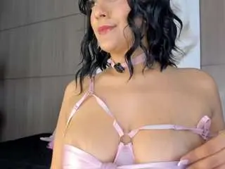 Saraycollins  live sex cam