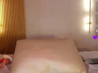 Serena-foxx  live sex cam