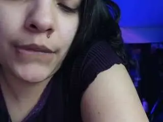 Sweetlikeblu  live sex cam
