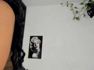 Andrea-williams  live sex cam