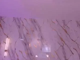 Savannahstorm  live sex cam