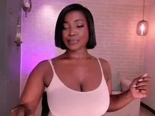 Savannahstorm  live sex cam