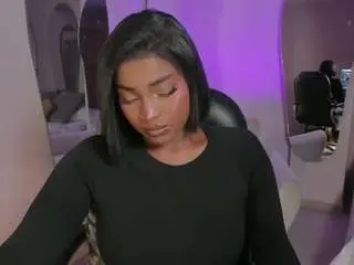 Savannahstorm  live sex cam