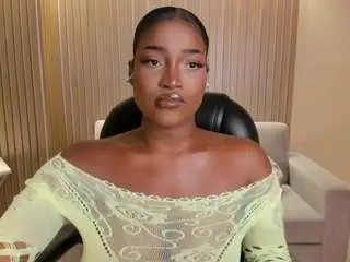 Savannahstorm  live sex cam