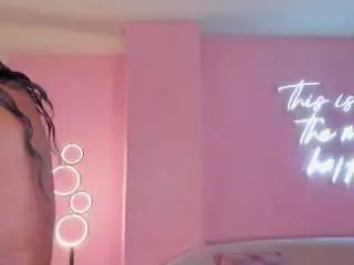 Savannahstorm  live sex cam